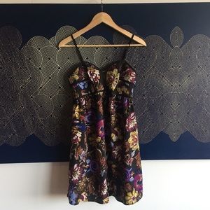 Dark floral dress - Large